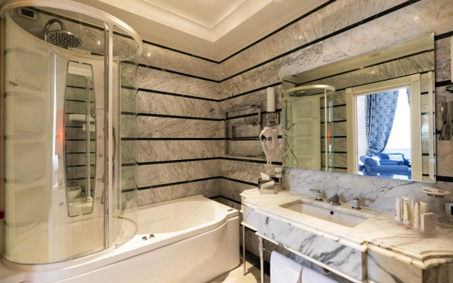 La Ciliegina Lifestyle Hotel