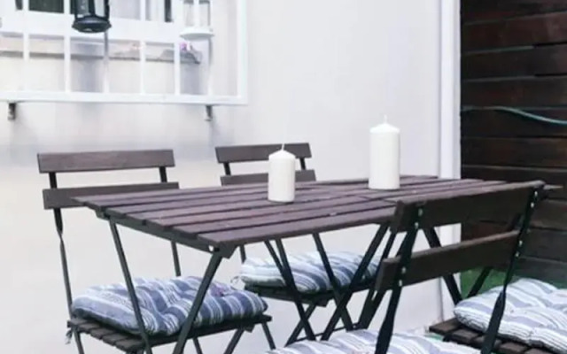 1BR - 3 10 Smolenskin St Tel aviv