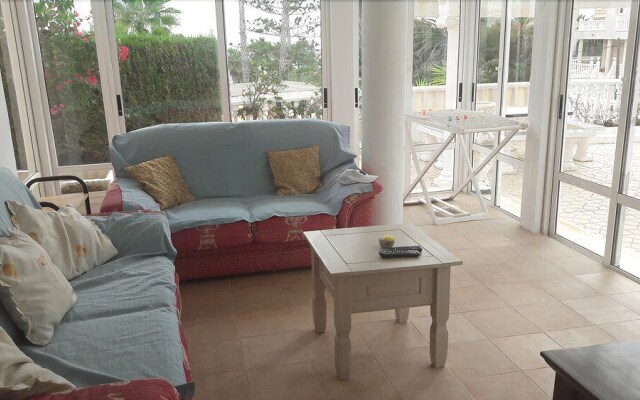 Flamenca Beach Villa 3