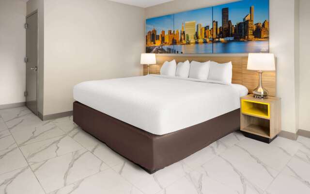 Days Inn By Wyndham Staten Island