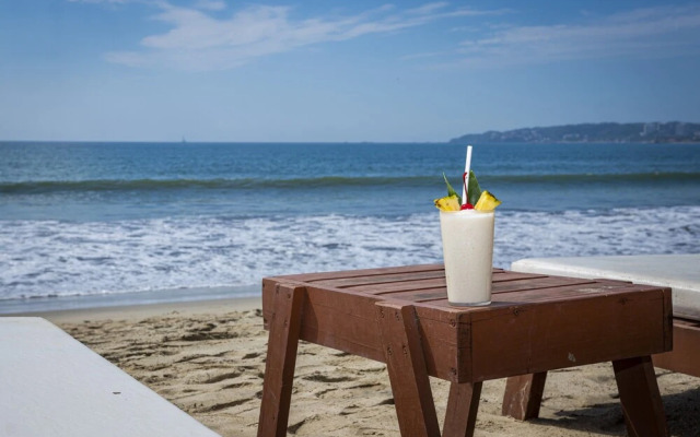 B Nayar Family Luxury Suites & Villas Residences