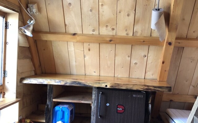 Chimo Refuges Treehouse Resort