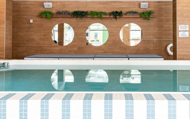 Park Avenue Condos by Barsala