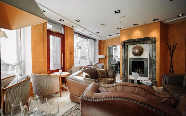 Rixwell Collection Savoy Boutique Hotel