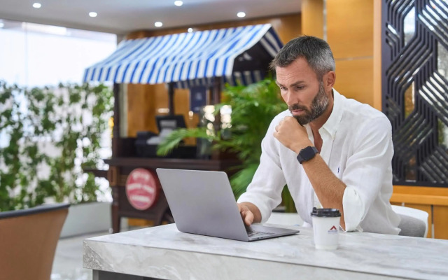 Golden Sands Hotel Apartments