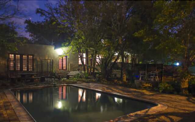 Milner Manor