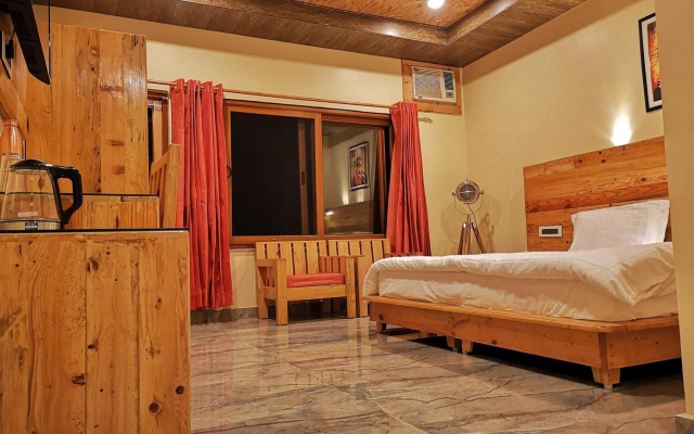 Hill Top Swiss Cottage – Guest Rooms – Tehri