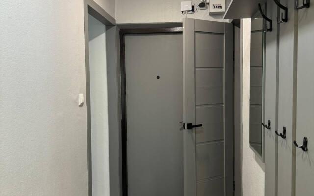 Bragin HILL (Брагин Хилл) на улице Маршала Жукова 40