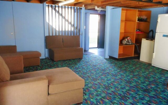 Sunseekers at Hat Head