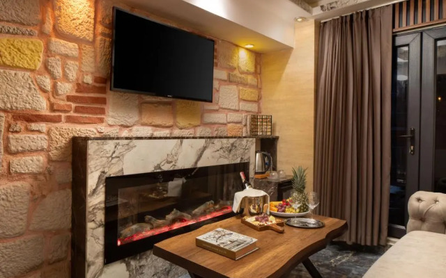 Ren Plus Suit Bakirköy