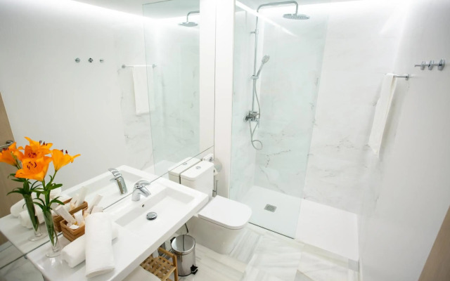 Plazuela del Carbón Suites