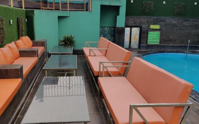 Souvenir Peppermint Hotel