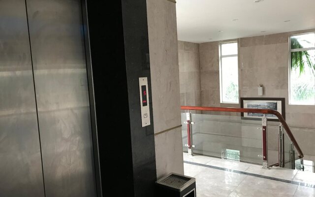 Anh Tri Flower Apartment