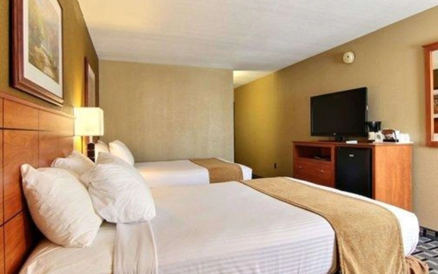 Quality Inn Thief River Falls