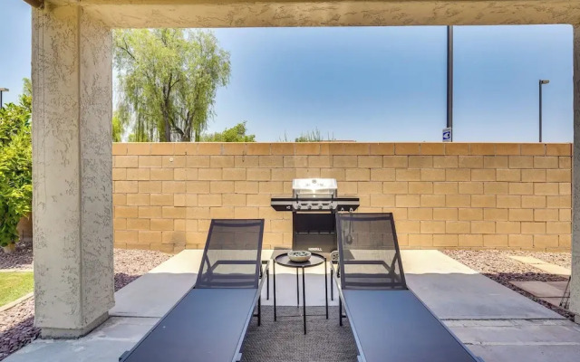 Heated Pool & Yard: Gilbert Getaway!