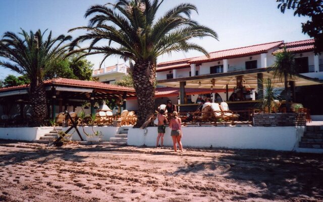 Panela Beach Hotel