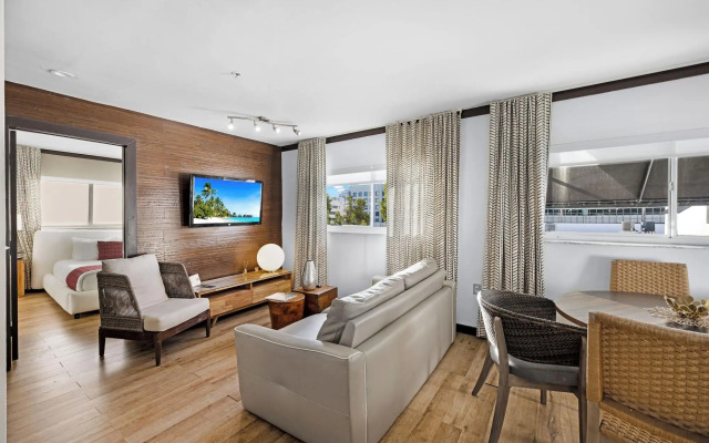The Shoreline Suites