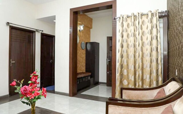 Petals Service Apartment