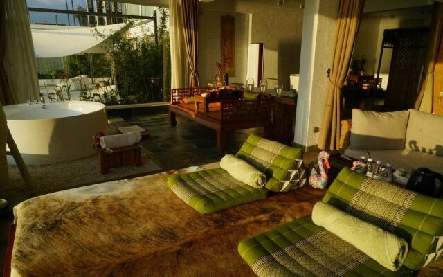 Shiyue Holiday Hotel