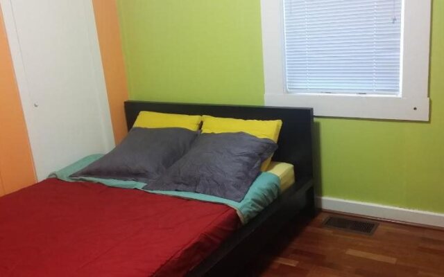Yosemite International Hostel