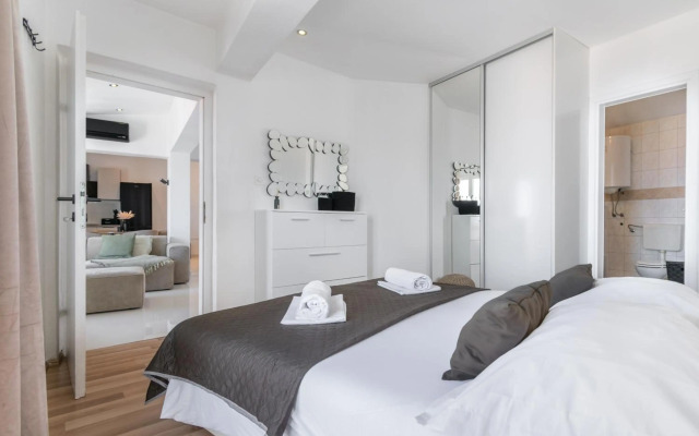 Apartment Makarska City