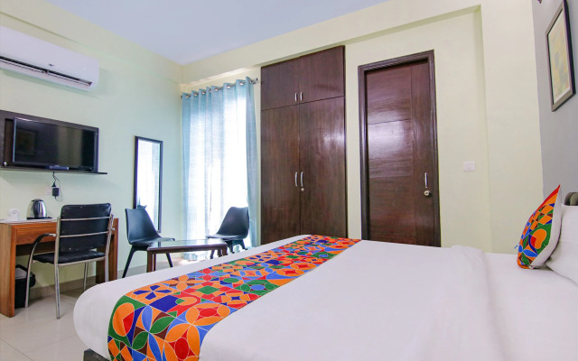 Fabexpress Rumaisa Residency