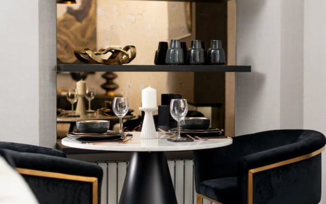Luxury City 5* Retreat-Lux Spa Bath-Romantic