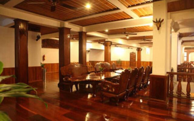 Manoluck Hotel