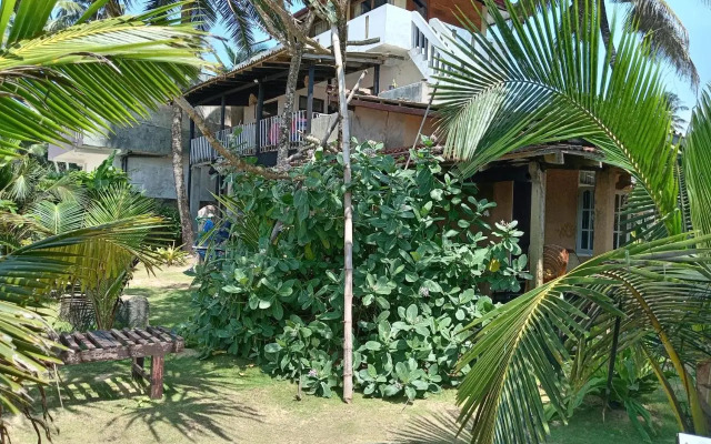 Jayasanka Guest House
