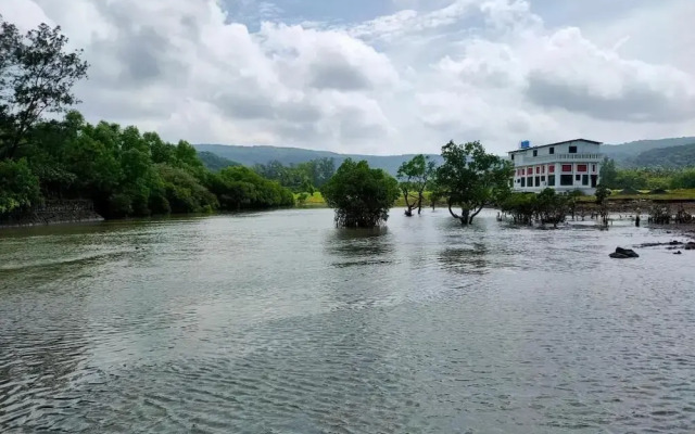 Shobha Farmhouse