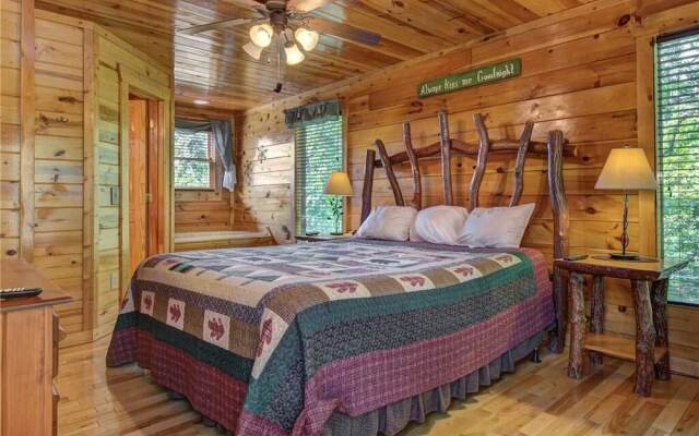 View Catcher - Two Bedroom Cabin