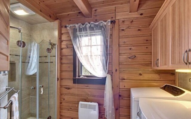 Chalet Grandes-piles St-maurice, Quai Privé