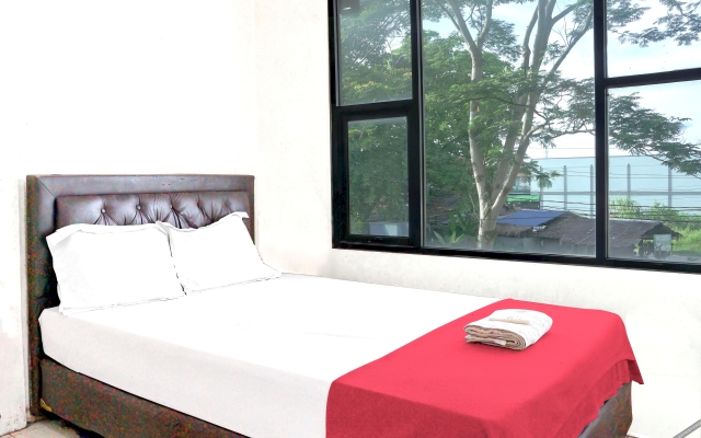 OYO 92609 Guest House Malay Singkawang