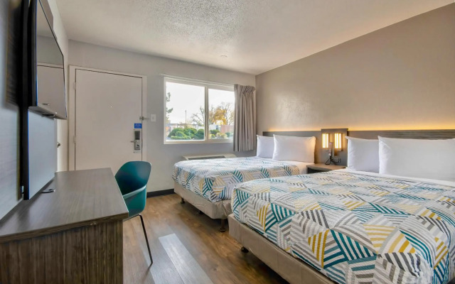 Motel 6 Santa Fe