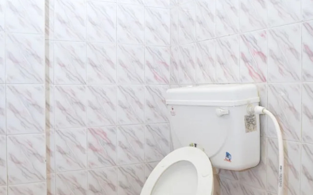 Hotel Savitri by OYO Rooms