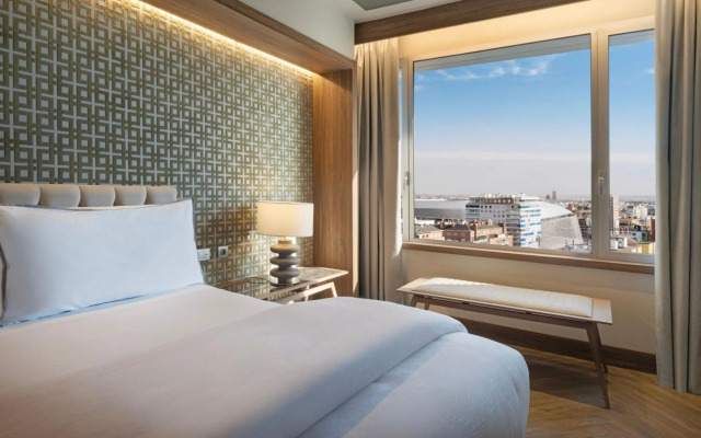 The Westin Madrid Cuzco