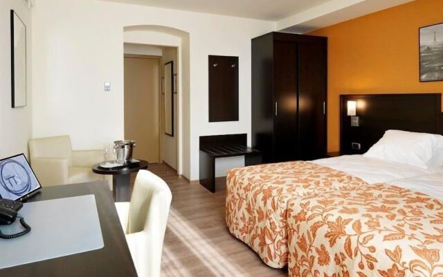 Hotel TTS
