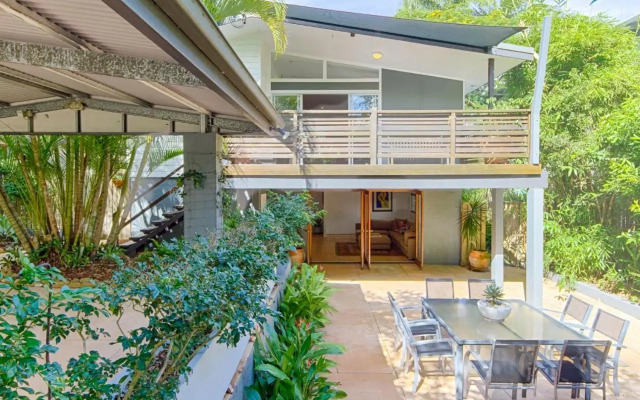 Sunshine Beach House 14 Depper Street