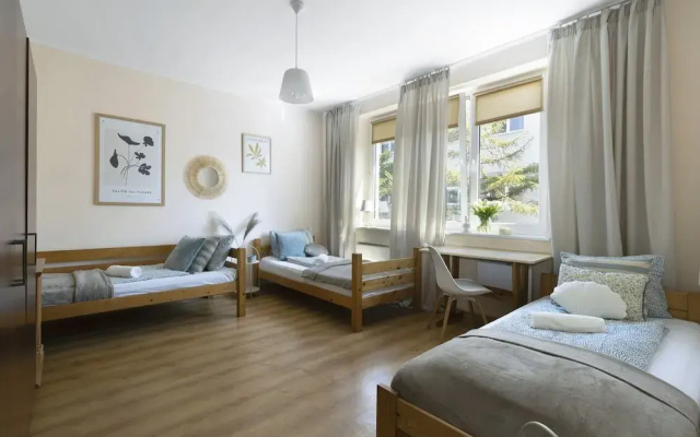 Elite Apartments Wesola Economy