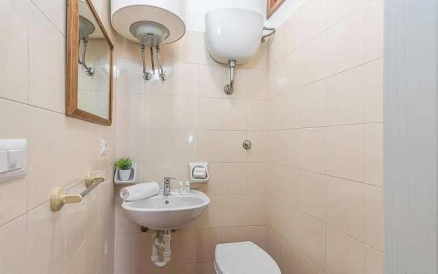 Una Finestra Sul Porto