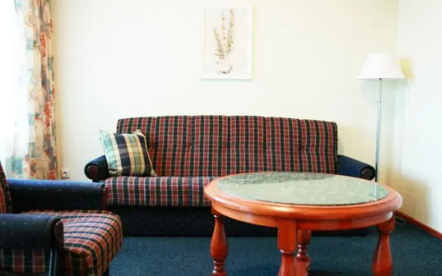 Summertime Residence Hotel