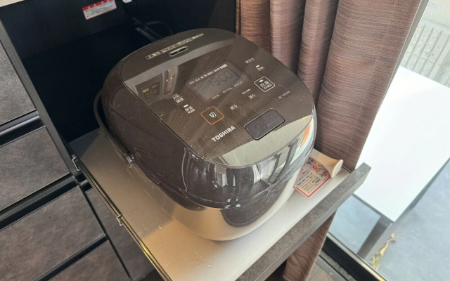 Windmill Village E-10