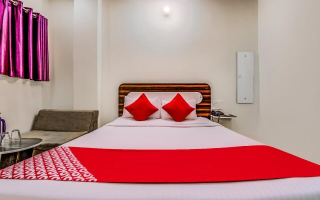 Hotel Comfort by OYO Rooms