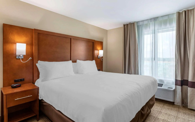 Comfort Inn & Suites Waller