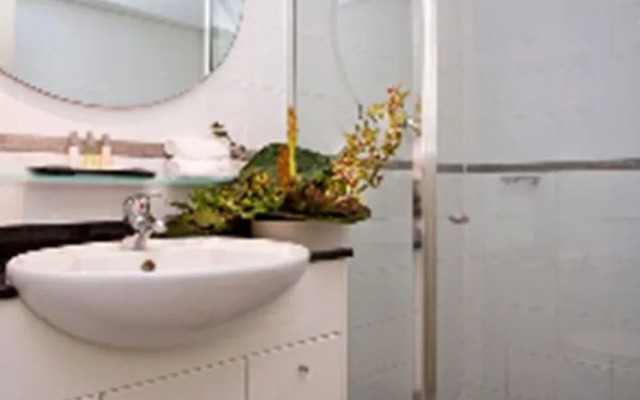 Medina Executive Coogee