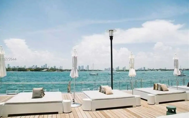 High Floor Studio 1100 Condo Hotel