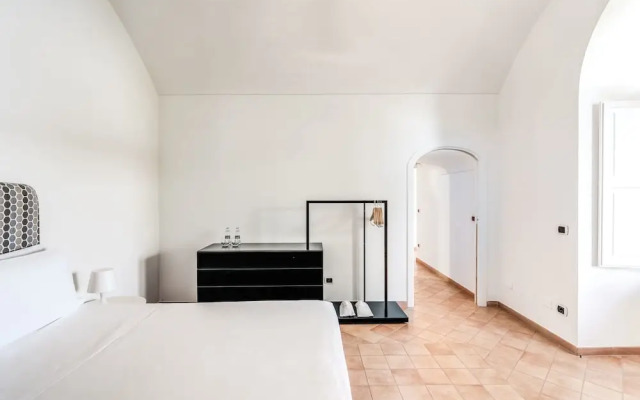 Giulia 3 Villa Apartment Shared Pool Sea Views