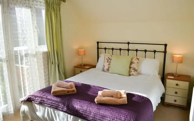 Host Stay Old Dairy Court