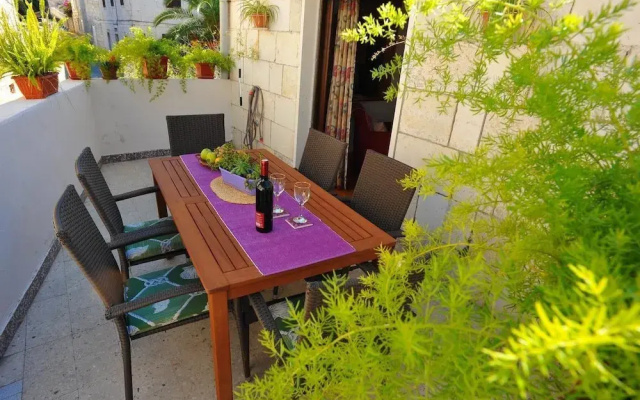 Sutivan Getaway Apartment Lavanda