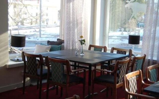 Hotel Hirvi